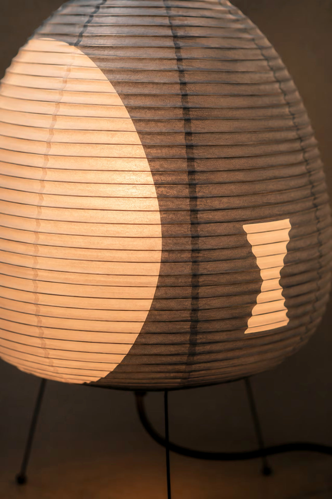 Kiri Ash hand-knitted rice paper lamp for living room or study