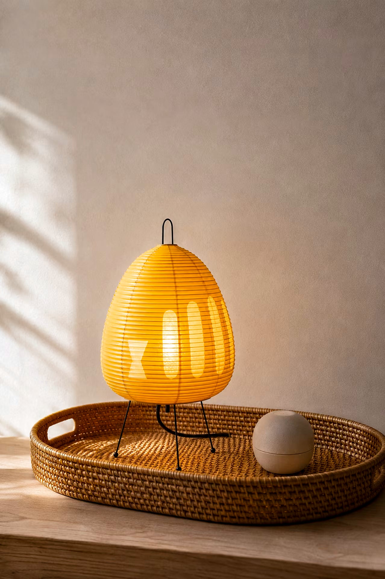 Kiri Yuzu hand-knitted rice paper lamp for living room or study