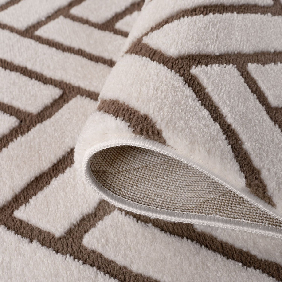 Cocoa Chevron Rug — folded construction detail