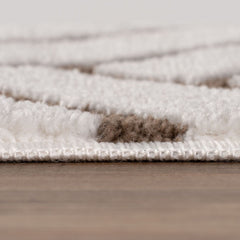 Cocoa Chevron Rug — pile detail