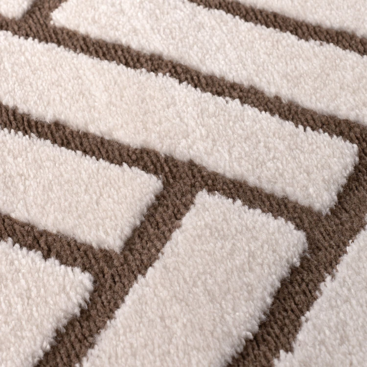 Cocoa Chevron Rug — surface detail