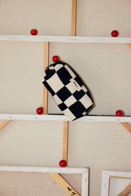Mono Printed Wash Bag – product view 2