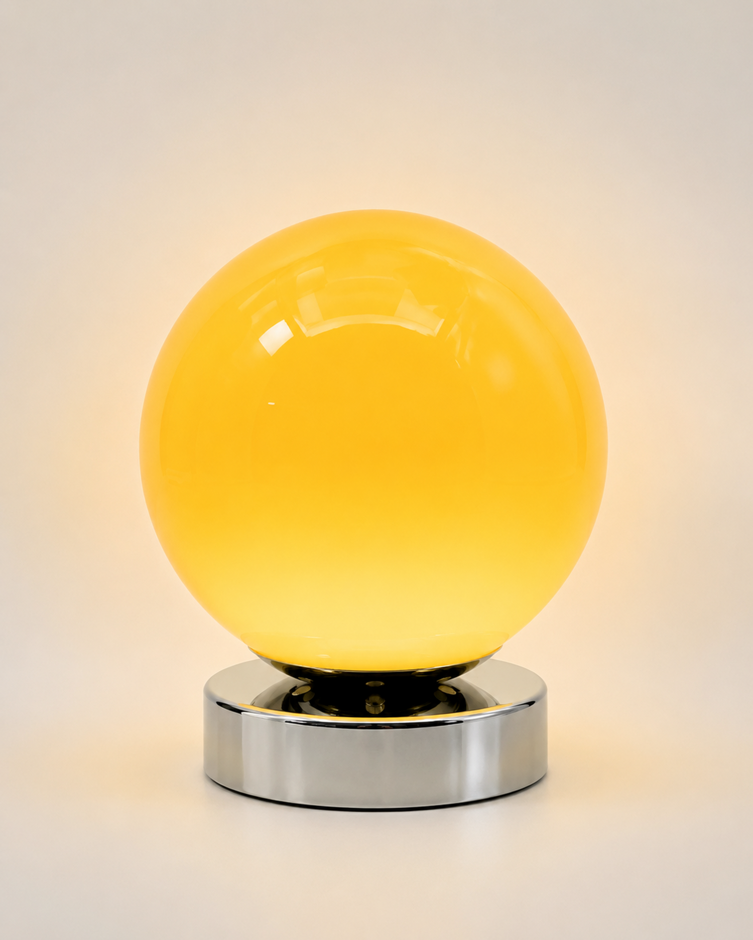 Nova Corona ambient glass lamp with warm, neutral and white light
