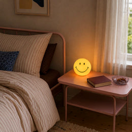 The Smiling Night Lamp