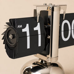 Vintage Auto Flip Clock