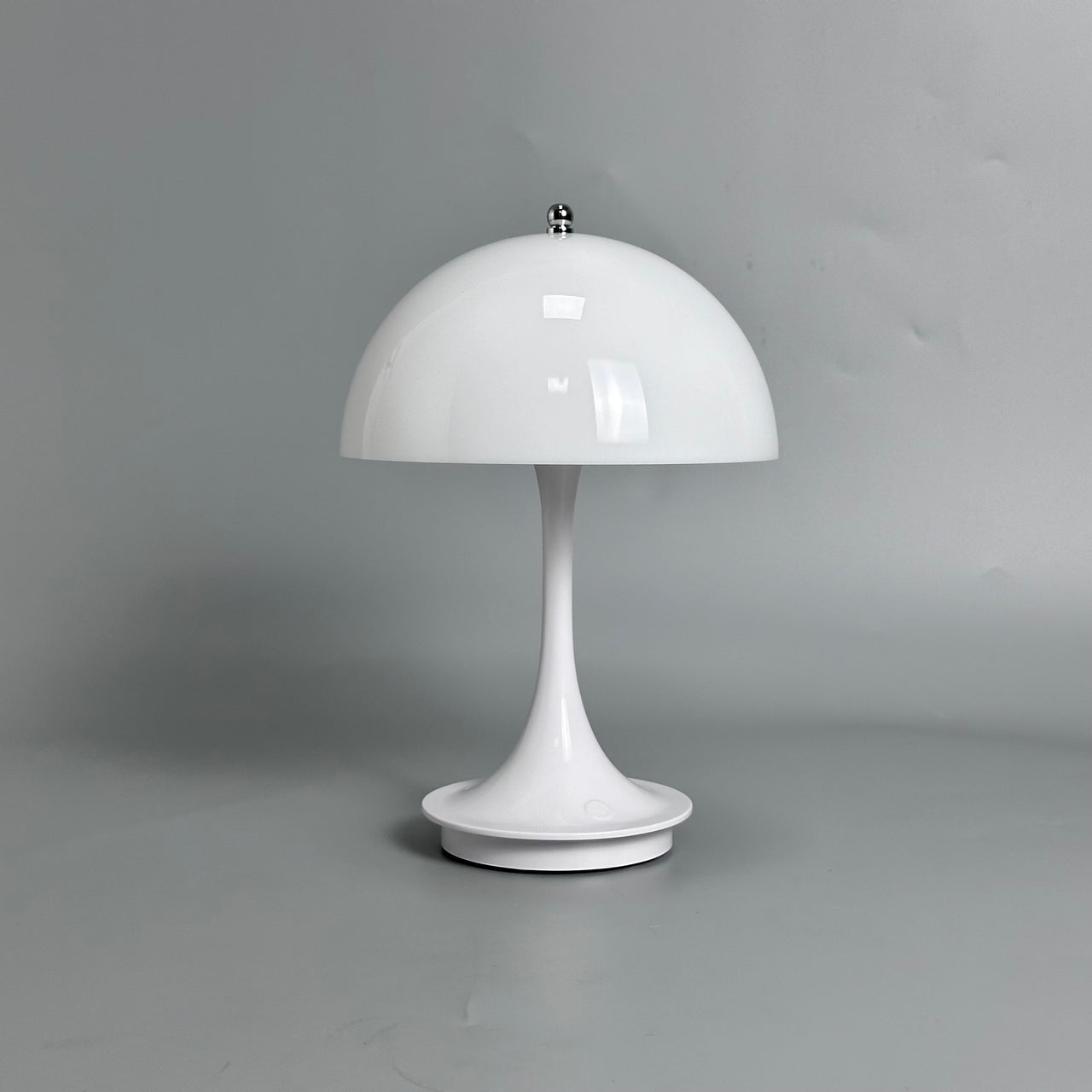 The Luna Lamp