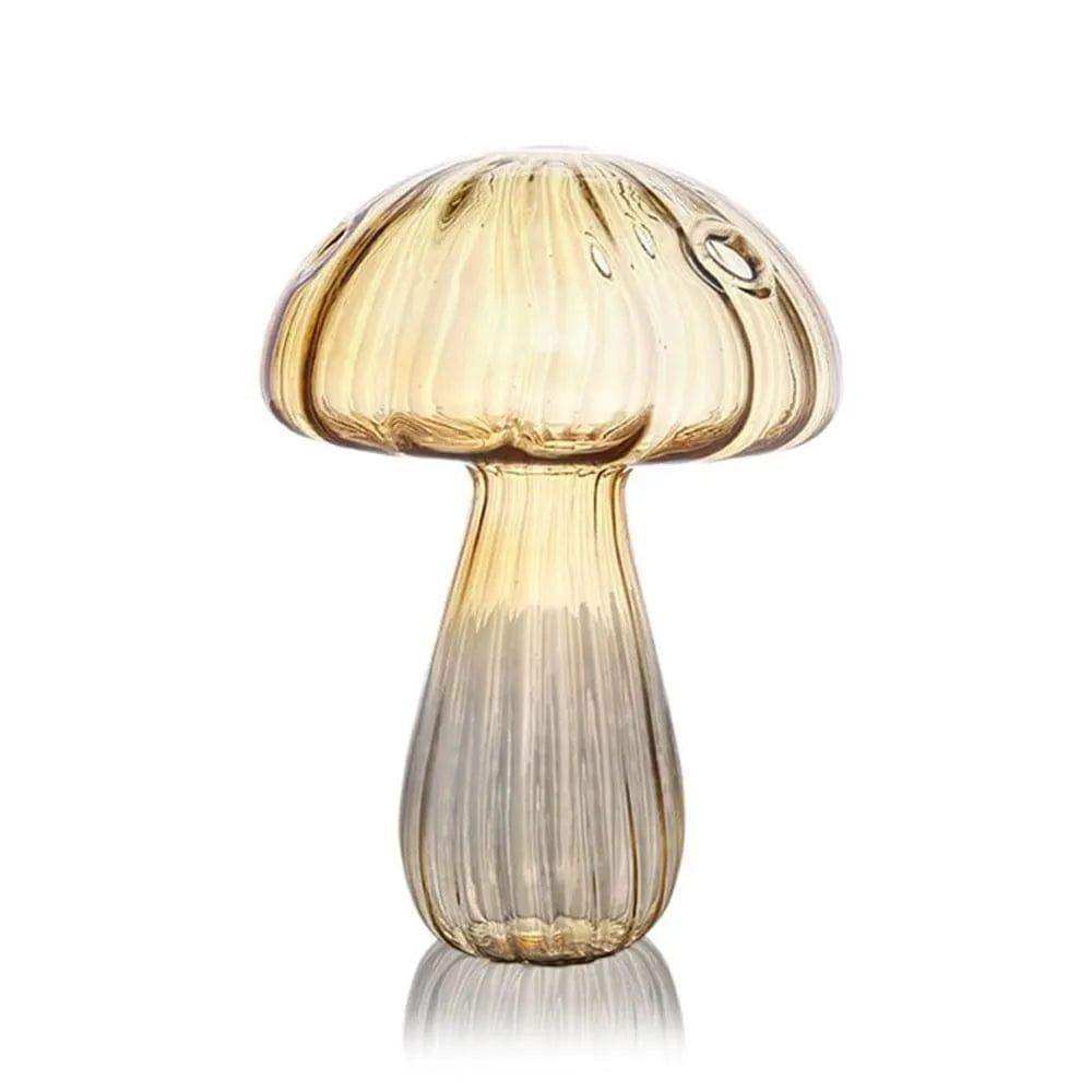 Rounded glass profile of the Jelly Mushroom Vase