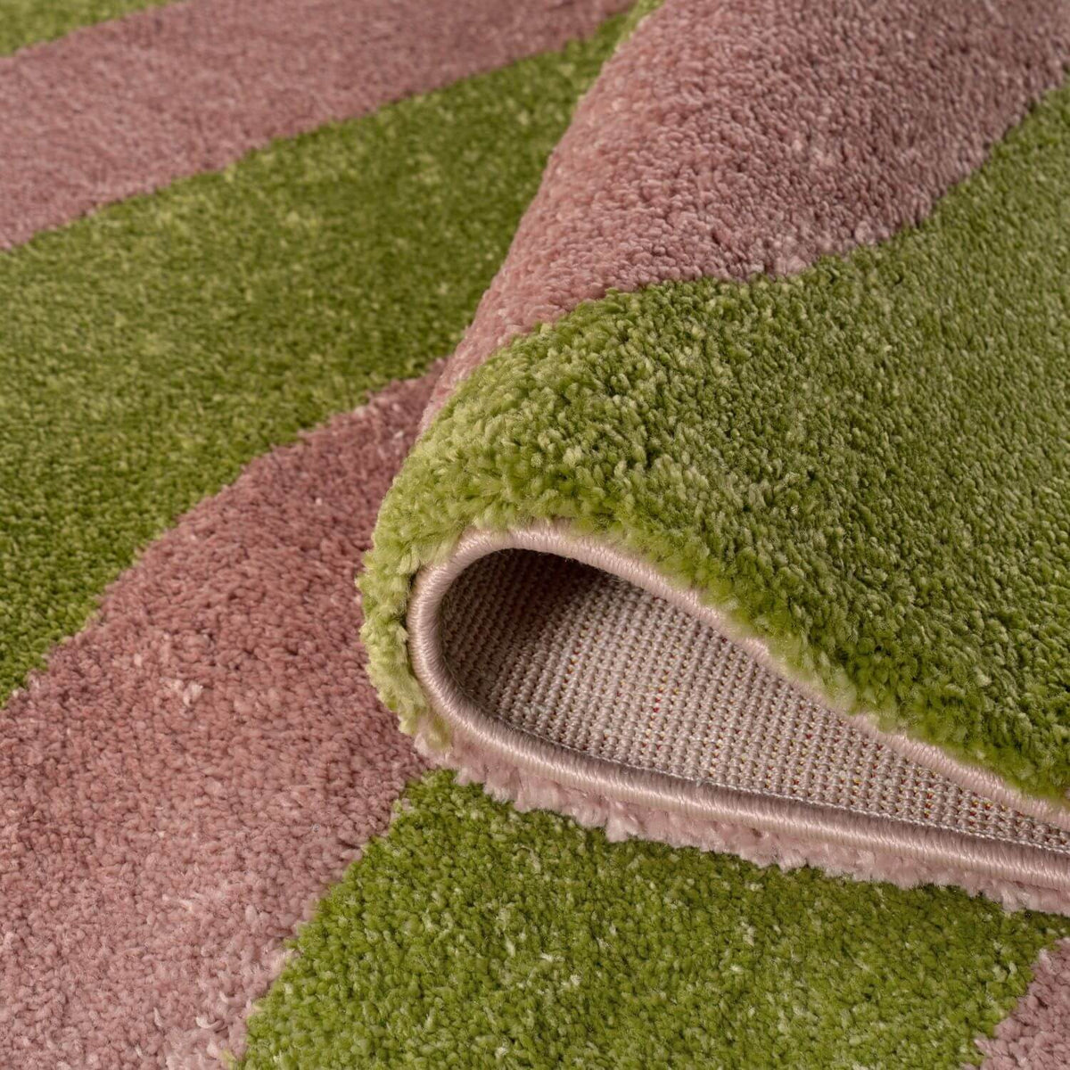 Garden Ripple Rug — folded construction detail