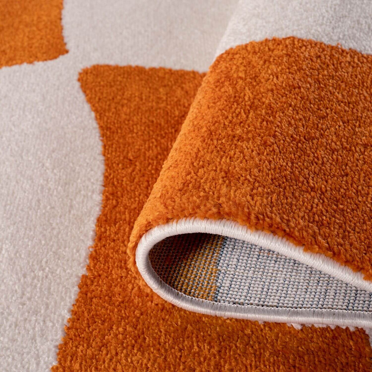 Sorrento Check Rug — folded construction detail