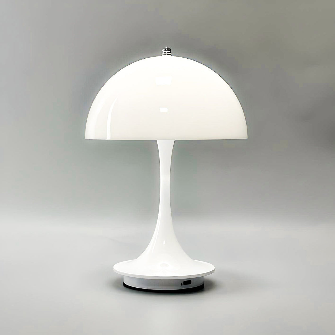 The Luna Lamp