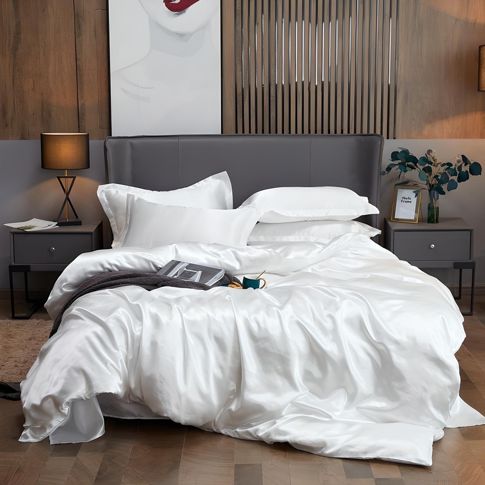 Pearl White Silk Bedding Set - Sickhaus