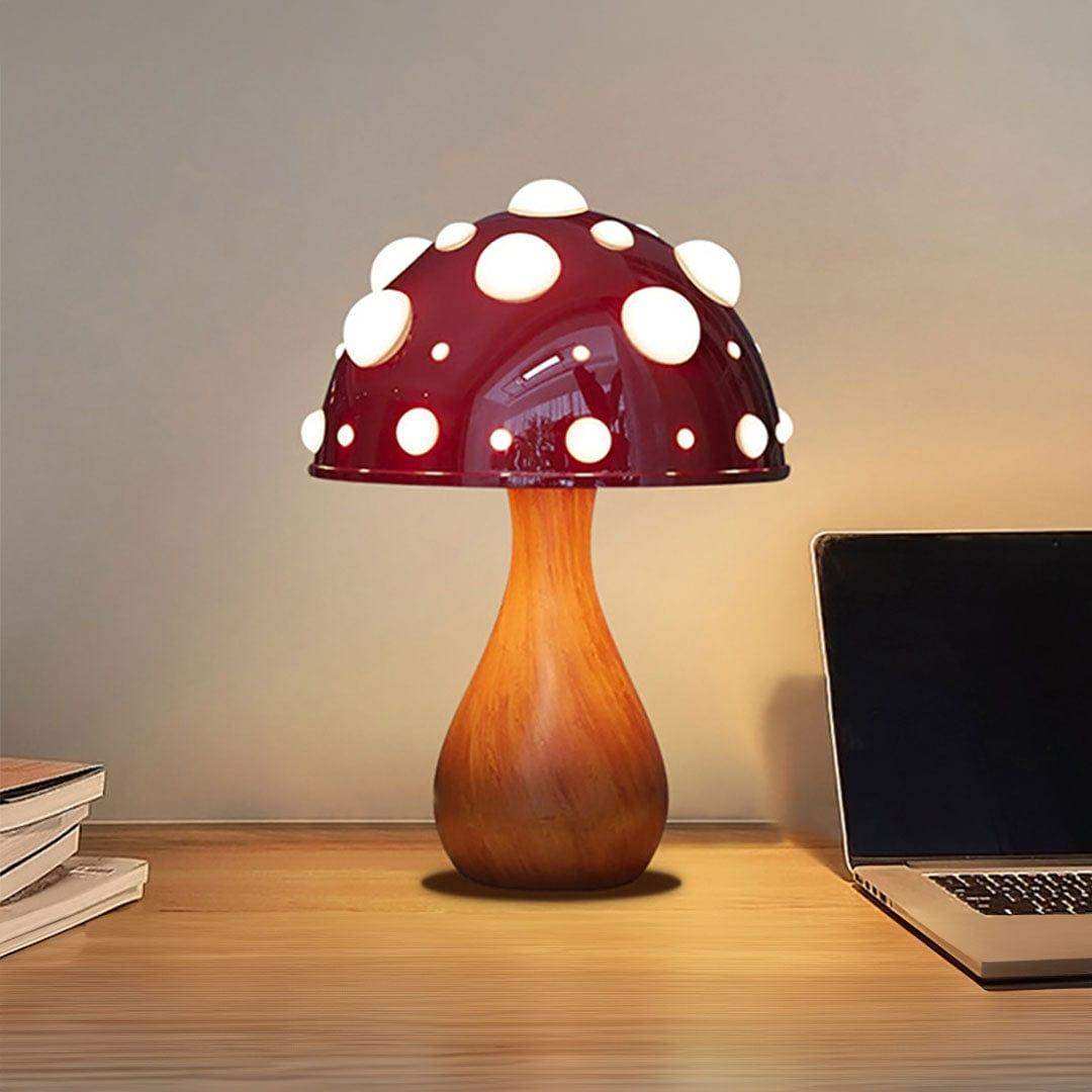 Sculptural Shiitake mushroom lamp with three colour temperatures
