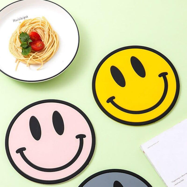 Smiley Table Place Mats - Sickhaus