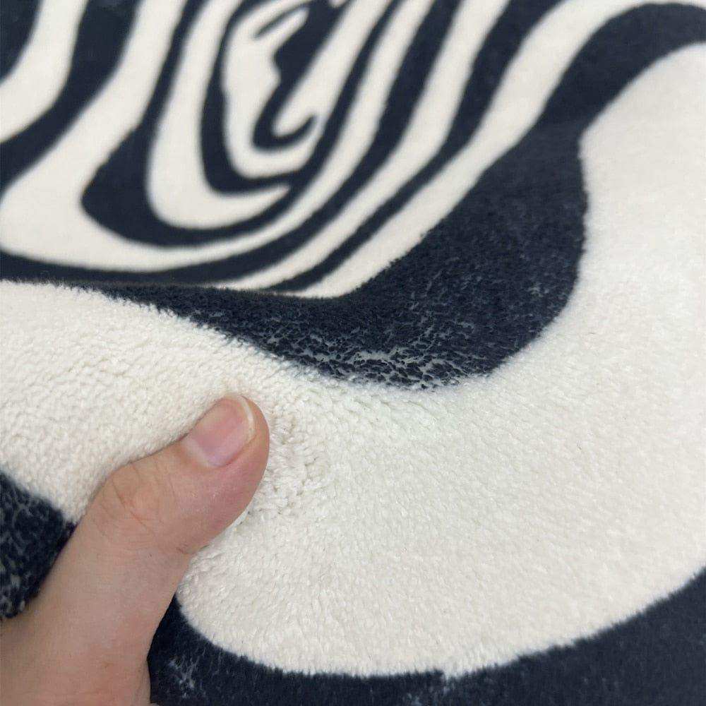 Illusion Rug optical pattern detail