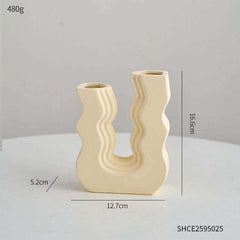 Large Wavy Wonder Vase with curved linework